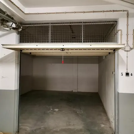 #056 Old Post Office By Holidays البوفيرا