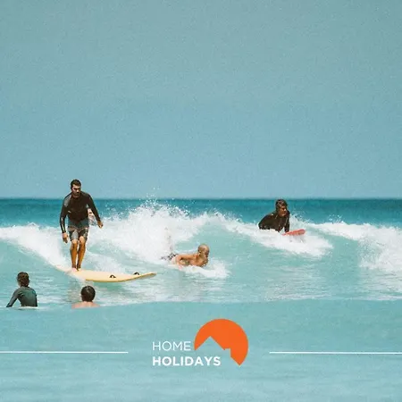 #056 Old Post Office By Holidays Албуфейра