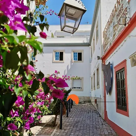 #056 Old Post Office By Holidays * Албуфейра