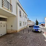 #056 Old Post Office By Holidays * Αλμπουφέιρα