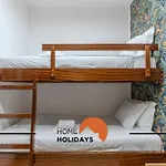 #056 Old Post Office By Holidays * Αλμπουφέιρα
